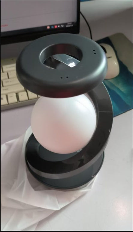 Rotating Moon Desk Lamp with Wireless Charging - Quick Hack